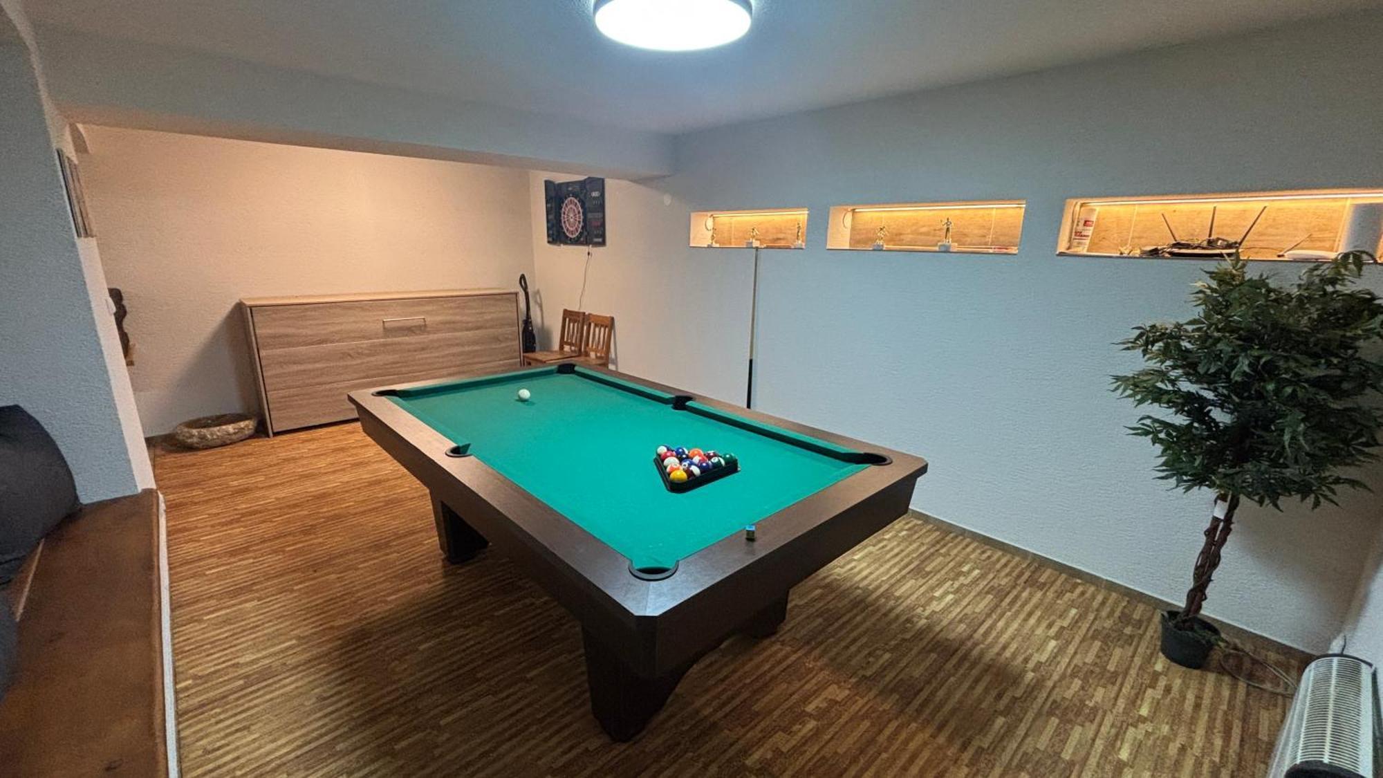 Velvet Apartments Dunaszerdahely Kültér fotó