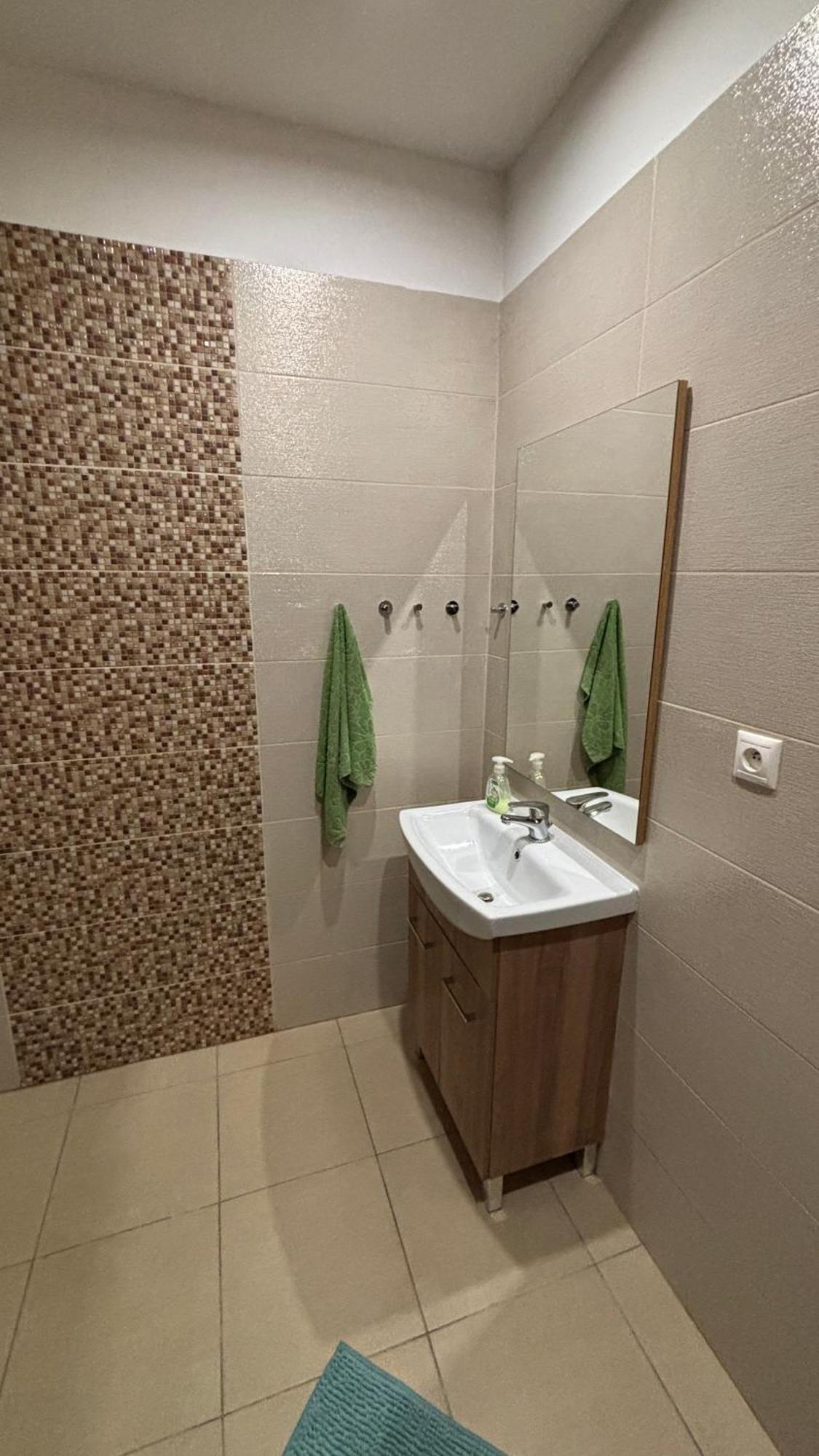 Velvet Apartments Dunaszerdahely Kültér fotó